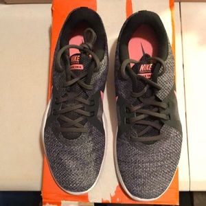 New Nike women size 8 with original box